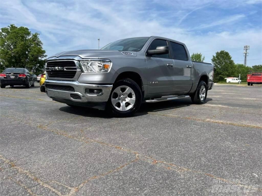 RAM 1500 Строительная техника - Другие