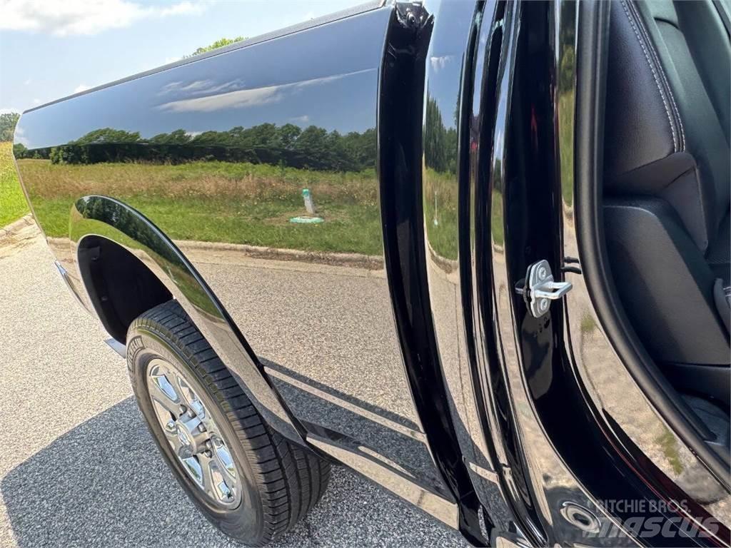 RAM 2500 Строительная техника - Другие