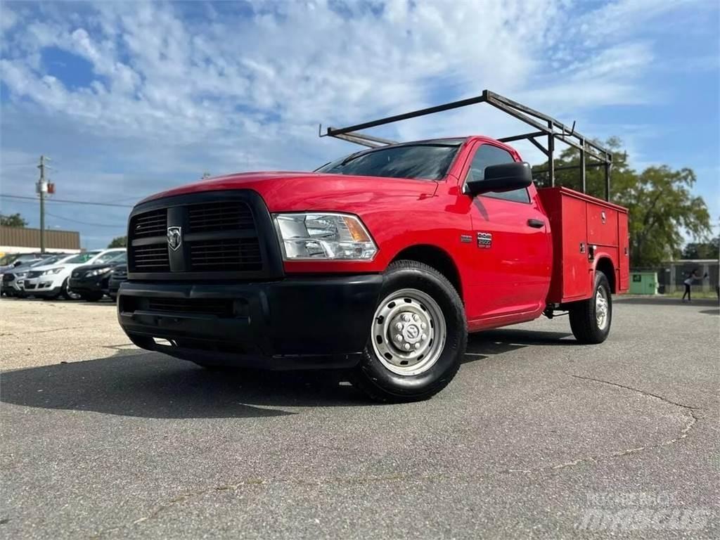 RAM 2500 Строительная техника - Другие