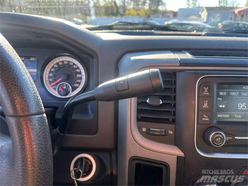 RAM 2500 Строительная техника - Другие