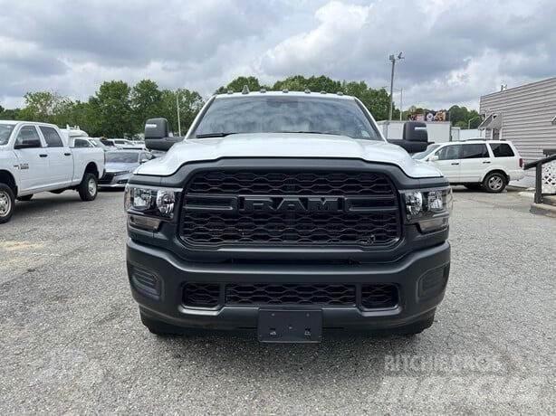 RAM 3500 Строительная техника - Другие