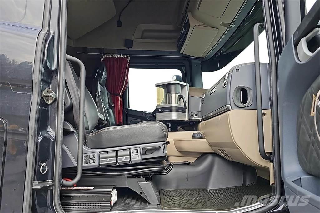 Scania R580 Грузовики-Фургоны