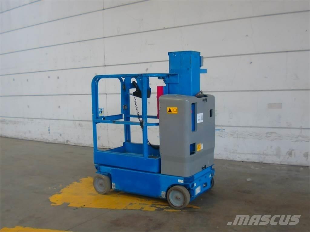 Genie GRC12 Вертикальные мачтовые подъемники