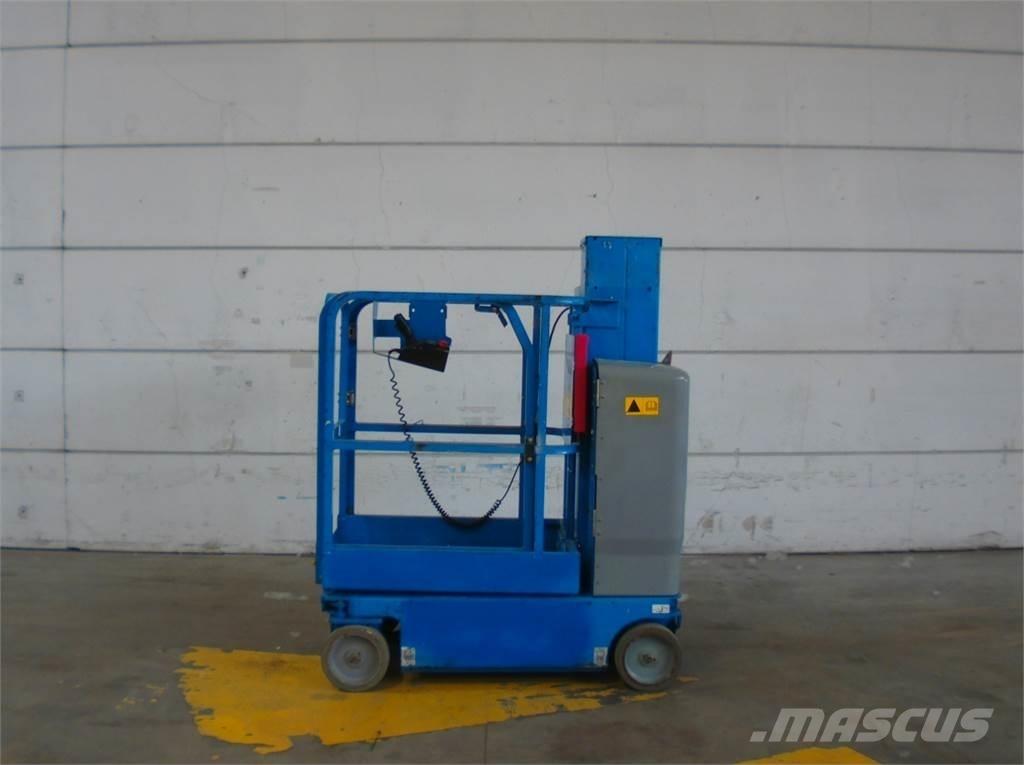 Genie GRC12 Вертикальные мачтовые подъемники