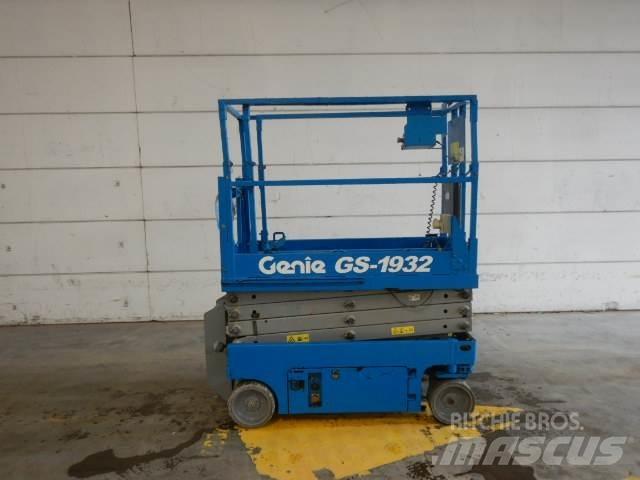Genie GS1932 Ножничные подъемники