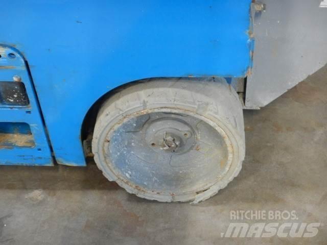 Genie GS1932 Ножничные подъемники