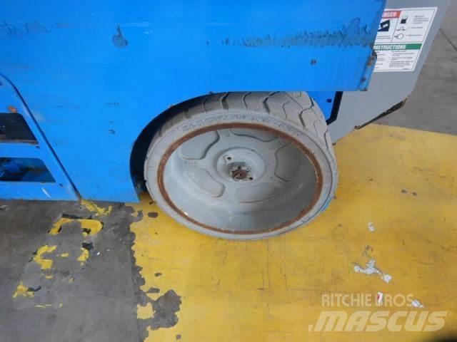 Genie GS2032 Ножничные подъемники
