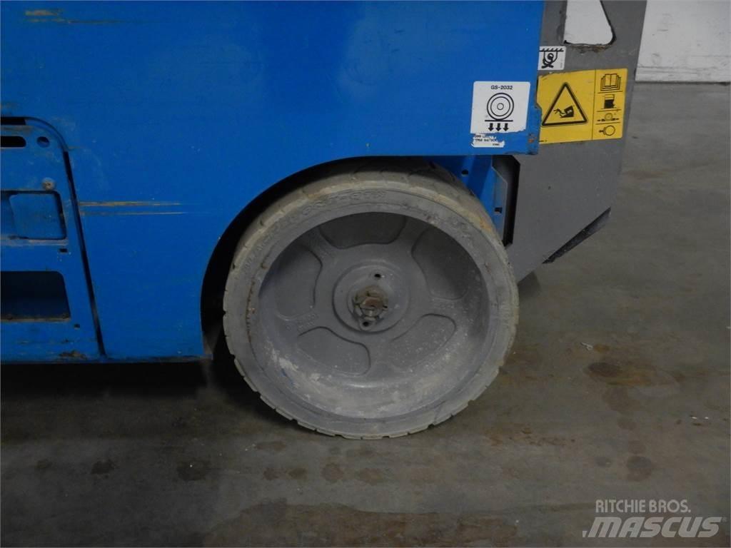 Genie GS2032 Ножничные подъемники
