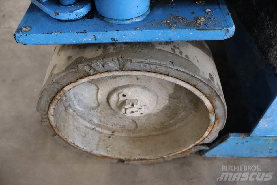 Genie GS2032 Ножничные подъемники