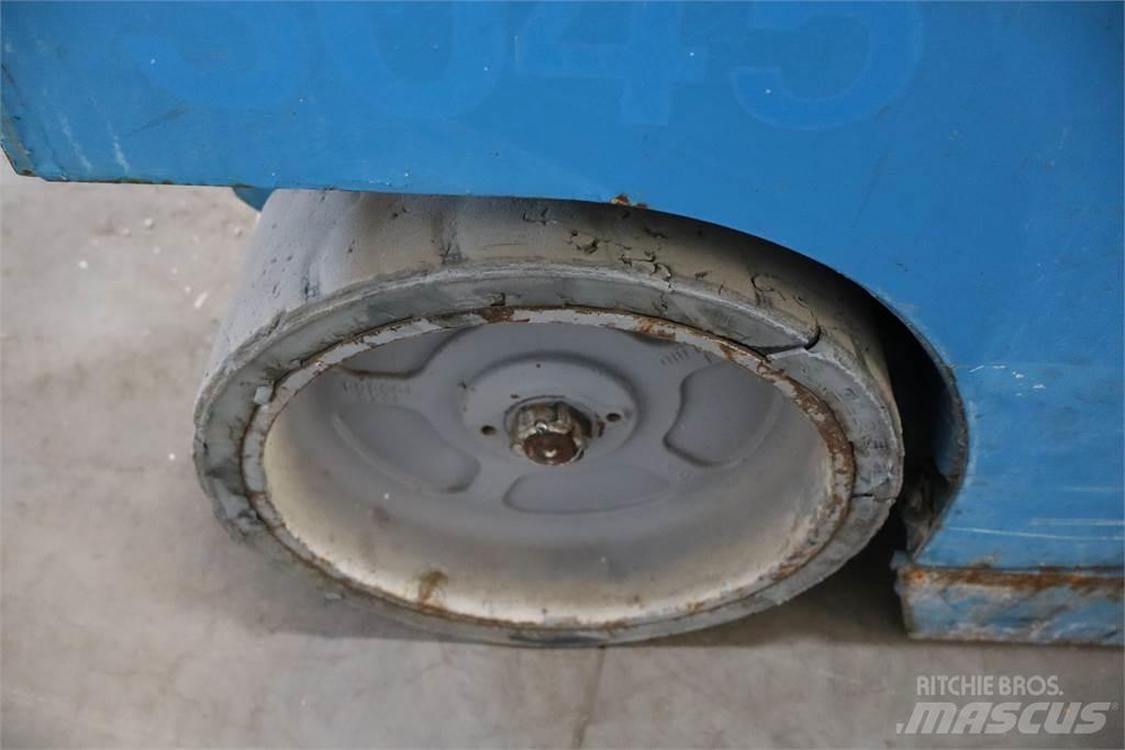 Genie GS3246 Ножничные подъемники