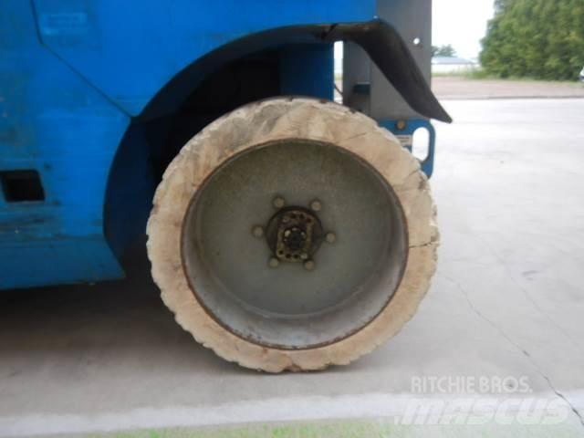 Genie GS3268DC Ножничные подъемники