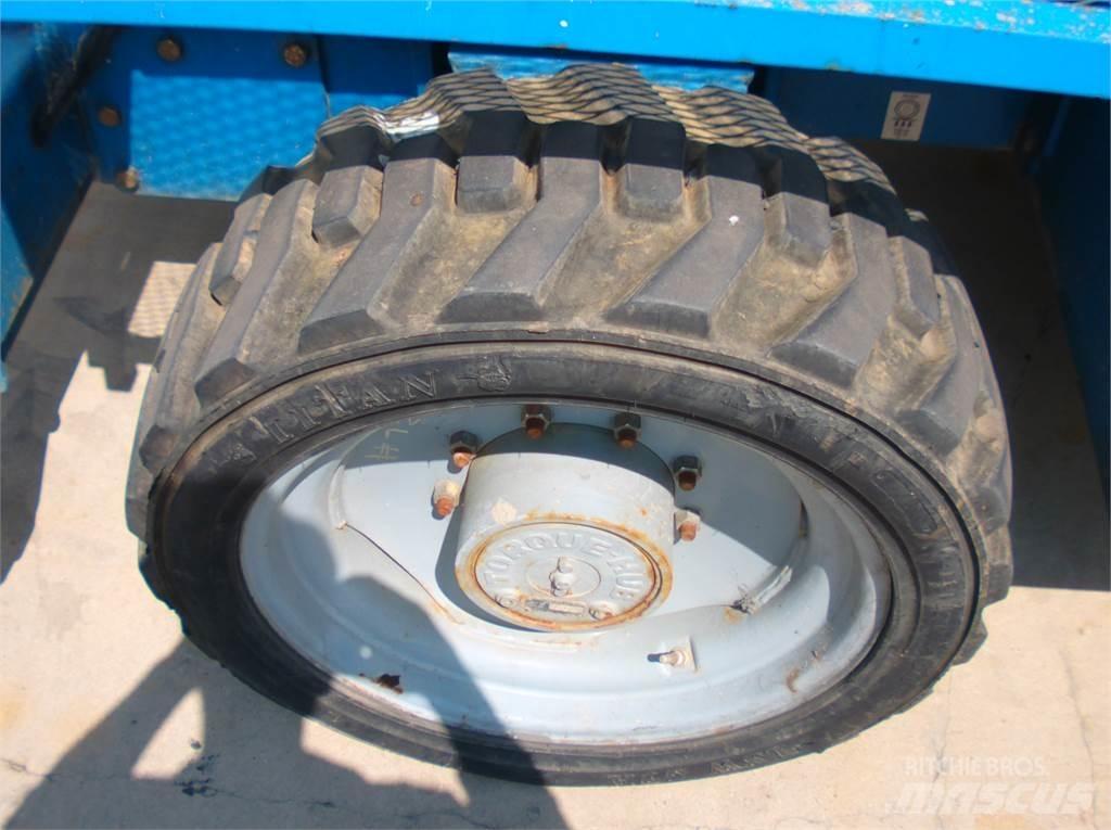 Genie GS5390RT Ножничные подъемники