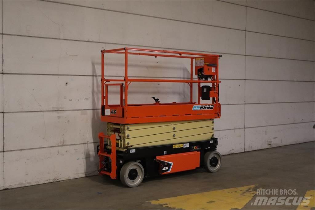 JLG 2632ES Ножничные подъемники