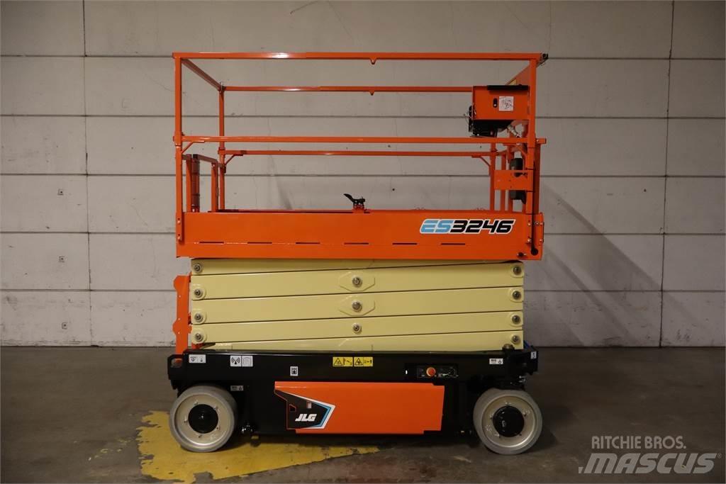 JLG 3246ES Ножничные подъемники
