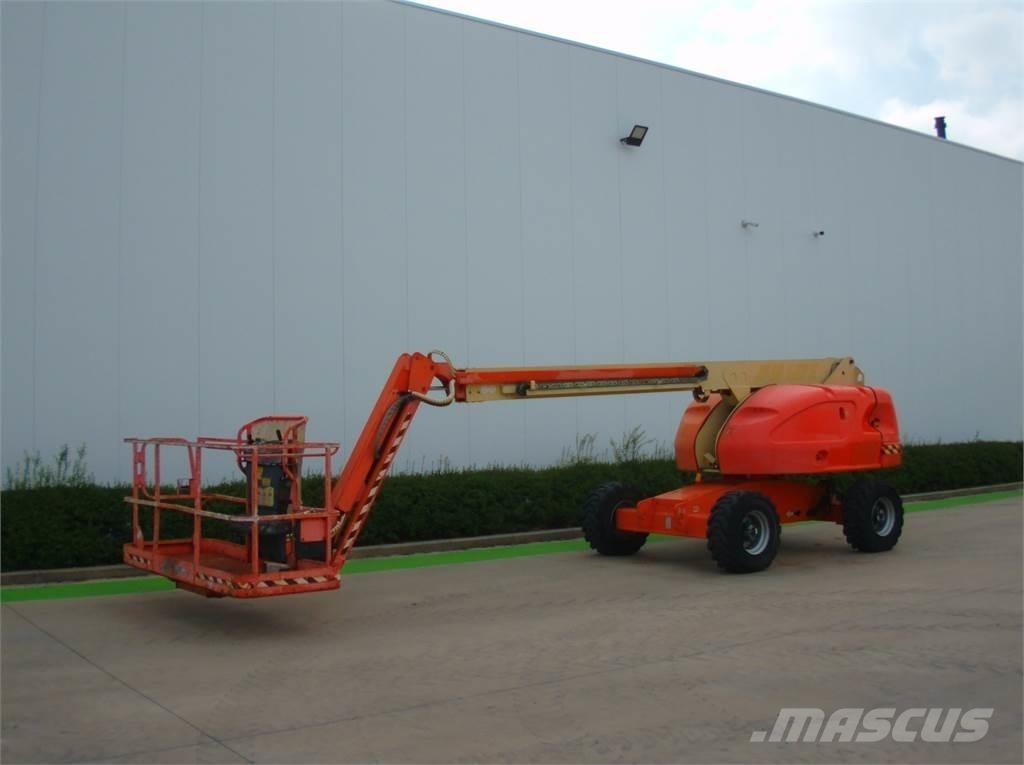 JLG 460SJ Телескопические подъемники