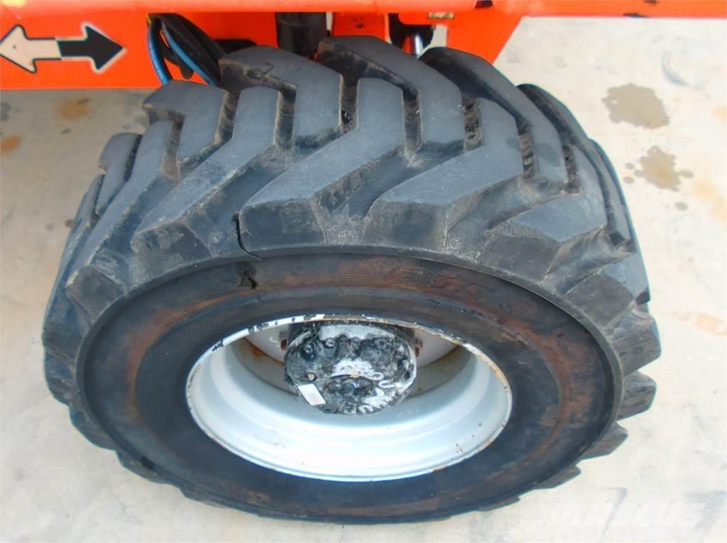 JLG 460SJ Телескопические подъемники