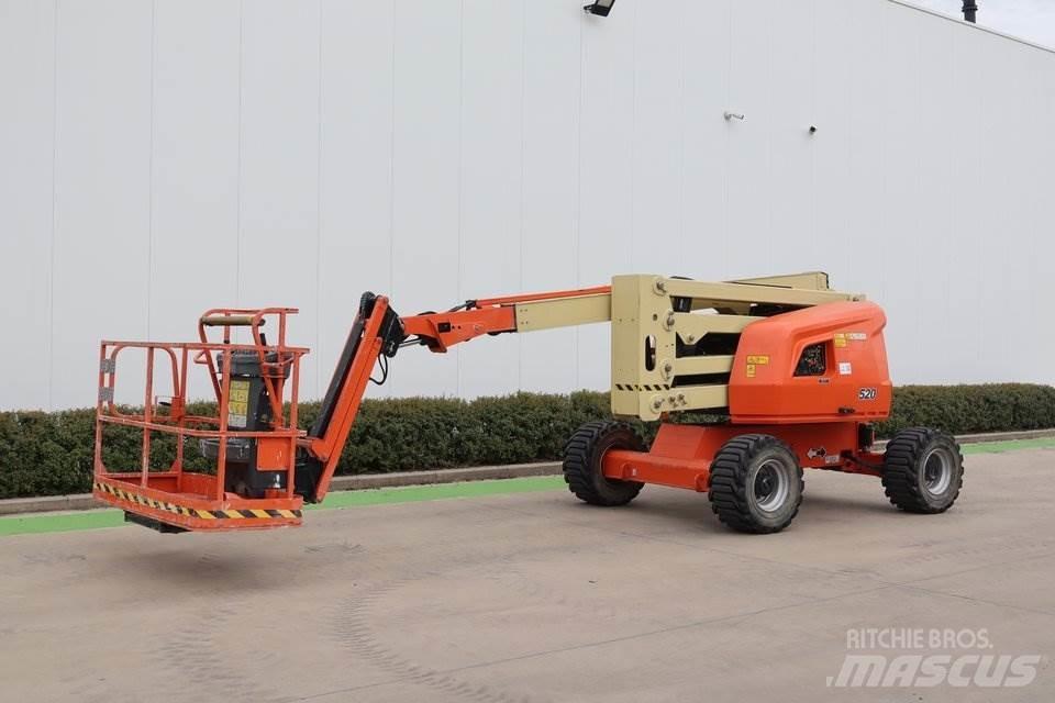 JLG 520AJ Коленчатые подъемники