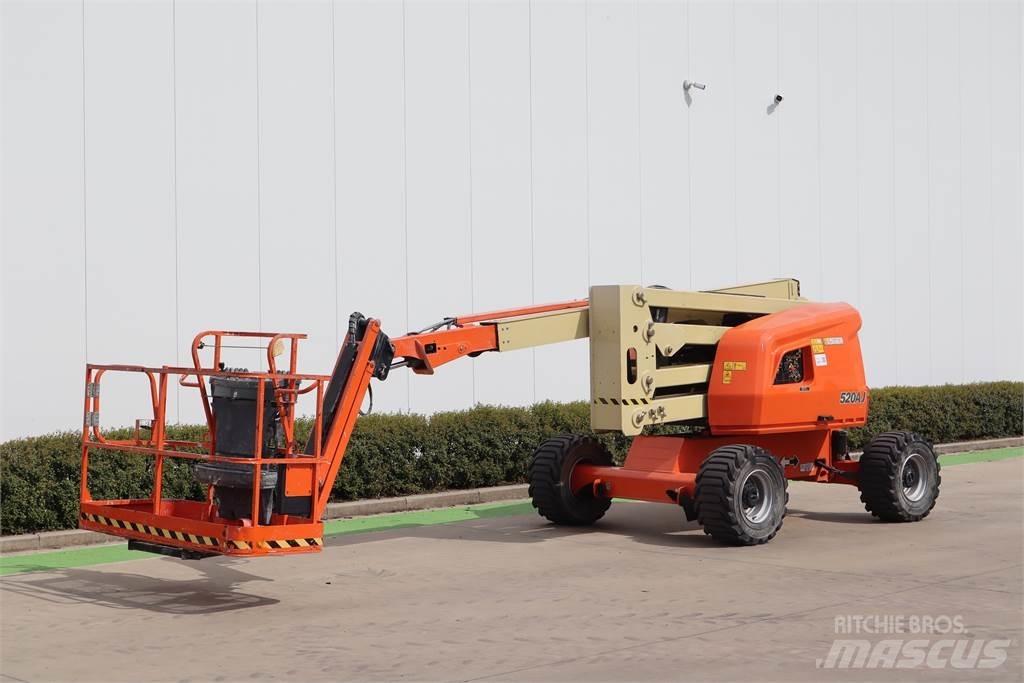 JLG 520AJ Коленчатые подъемники