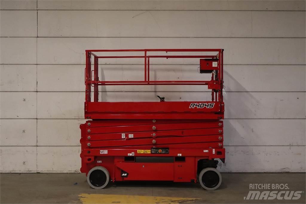 JLG R4045 Ножничные подъемники