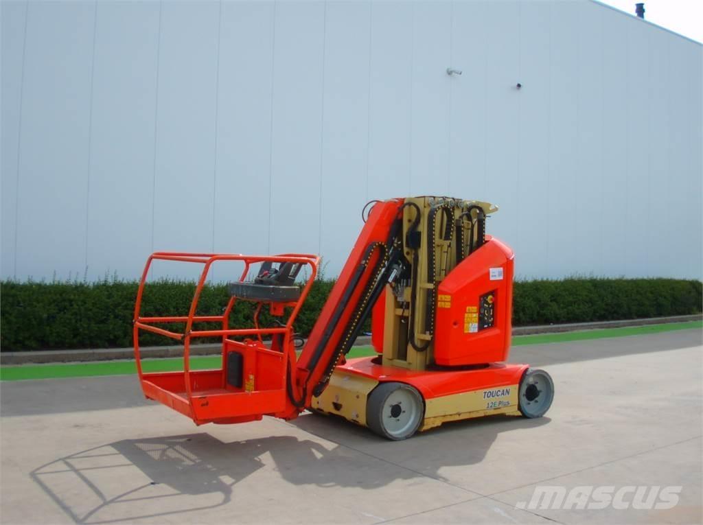 JLG Toucan 12E+ Вертикальные мачтовые подъемники