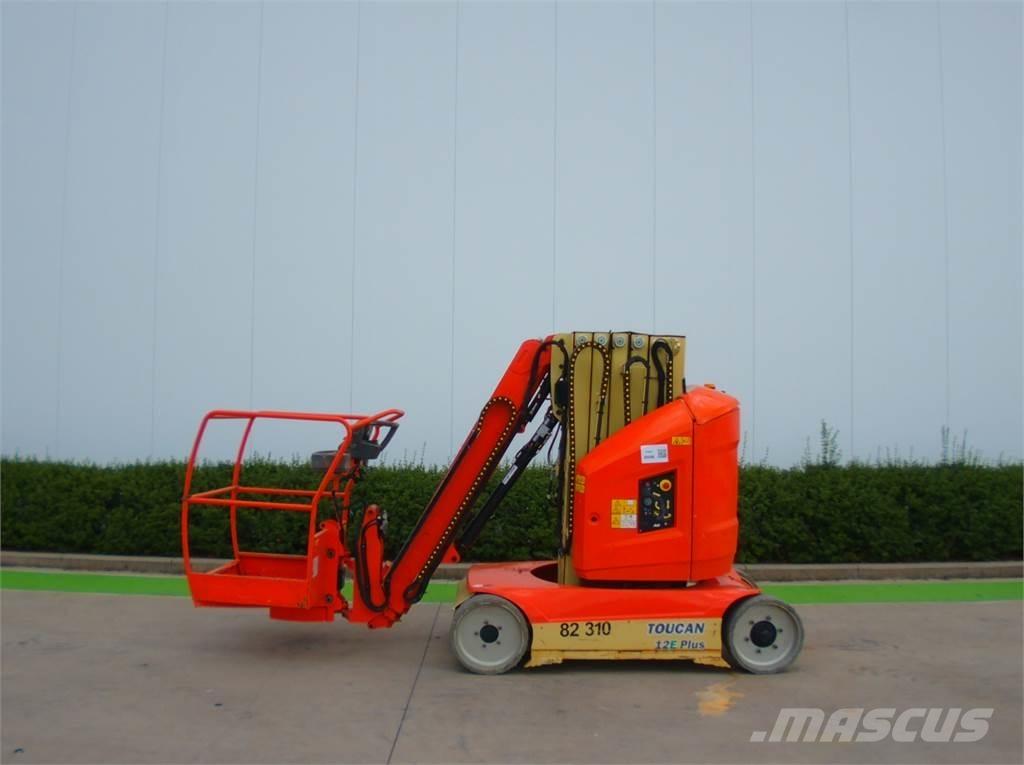 JLG Toucan 12E+ Вертикальные мачтовые подъемники