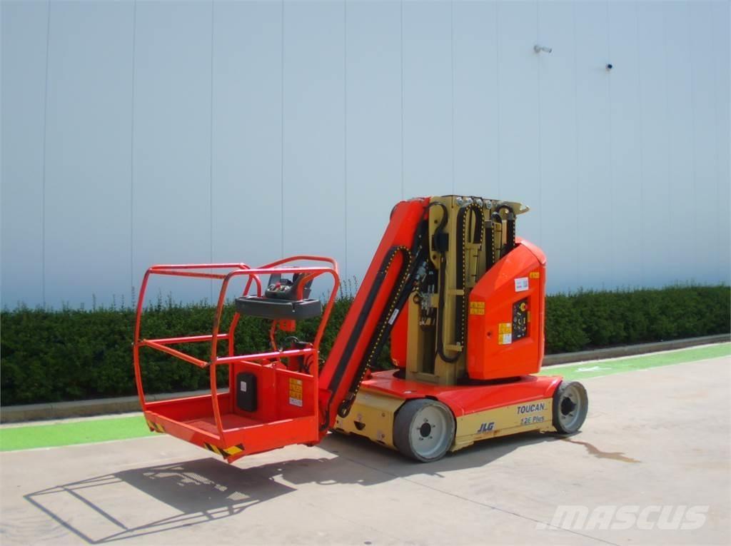 JLG Toucan 12E+ Вертикальные мачтовые подъемники