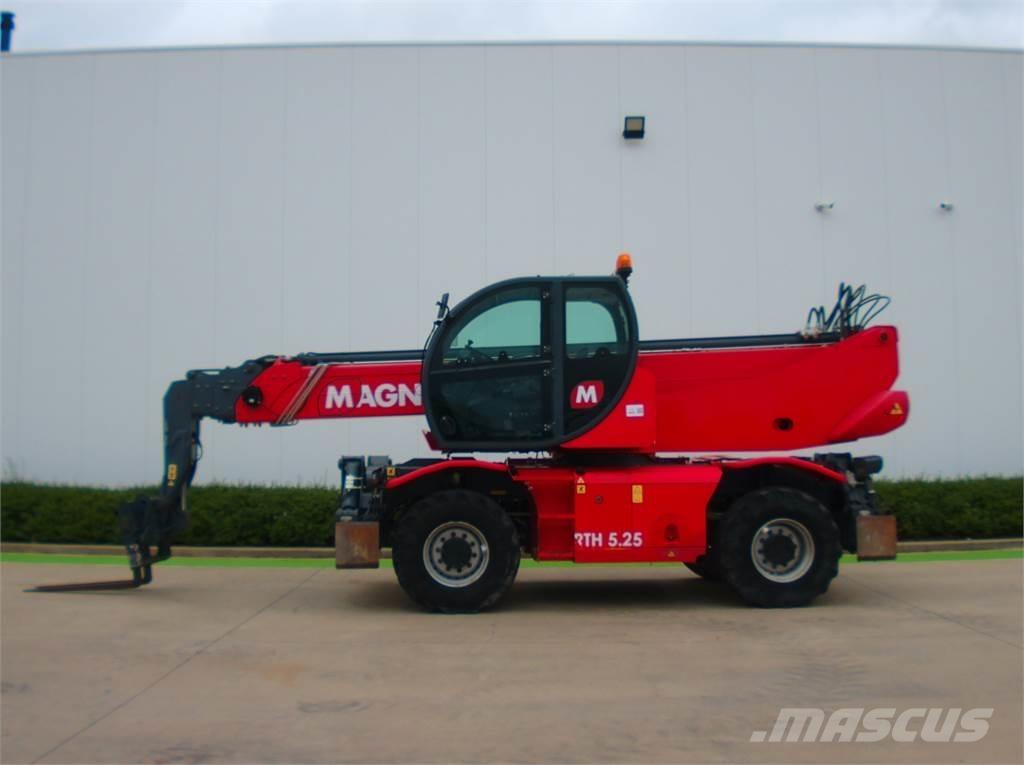 Magni 5.25 SH Телескопические погрузчики