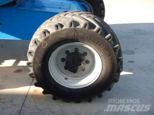Manitou 200ATJ Коленчатые подъемники
