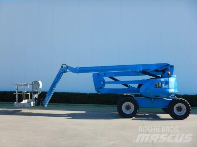 Manitou 200ATJ Коленчатые подъемники