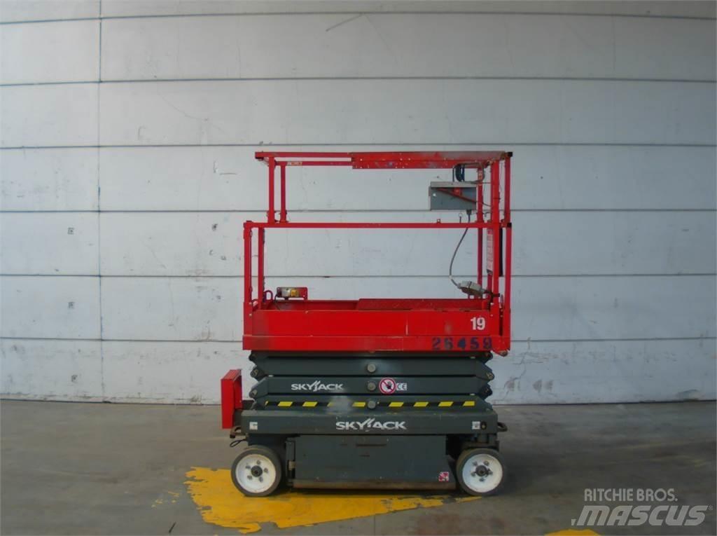 SkyJack SJ3219 Ножничные подъемники