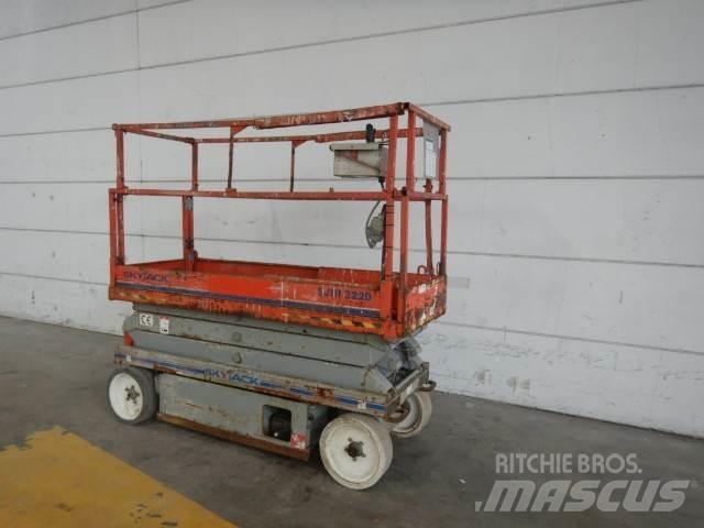 SkyJack SJ3220 Ножничные подъемники