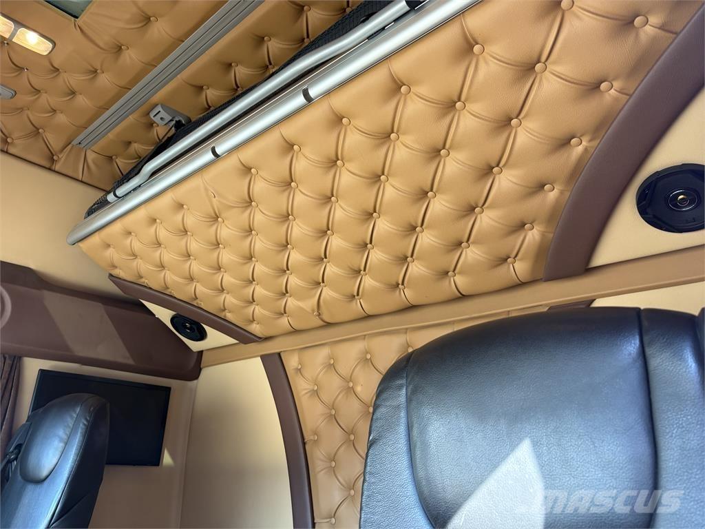 DAF XF 530 Специальные грузовики
