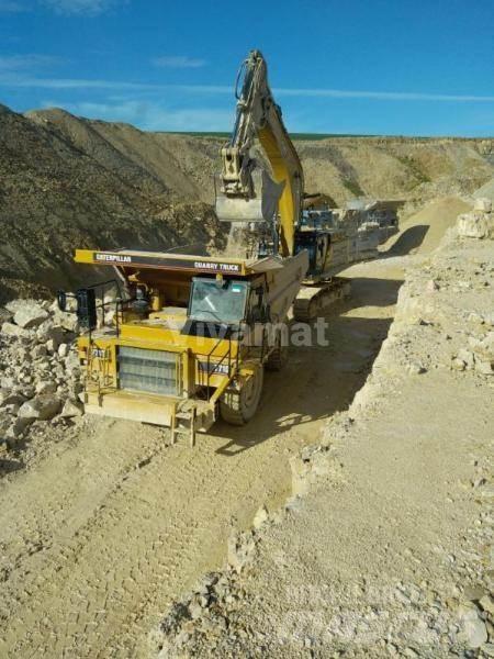 CAT 771D Rebuilt Карьерные самосвалы