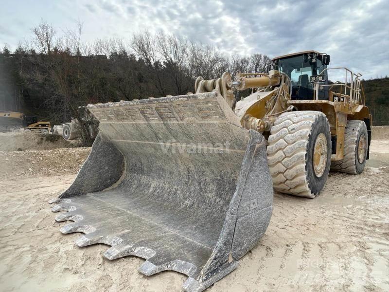 CAT 988H Фронтальные погрузчики