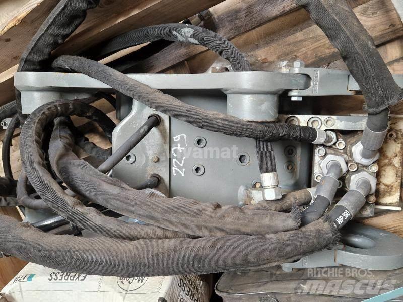 Liebherr SW33 Квик-каплеры