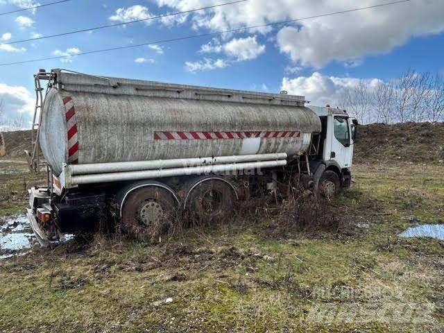 Renault 320 Грузовики-цистерны