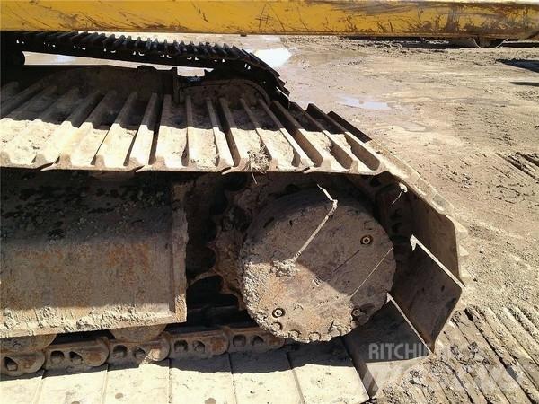Komatsu PC300 LC-7 Гусеничные экскаваторы
