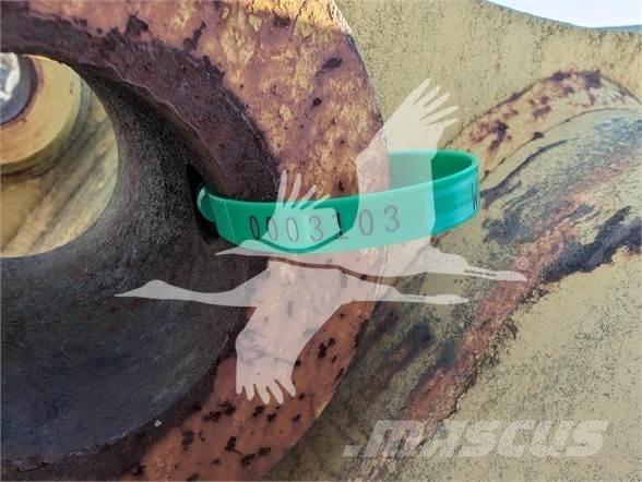 CAT  Ковши