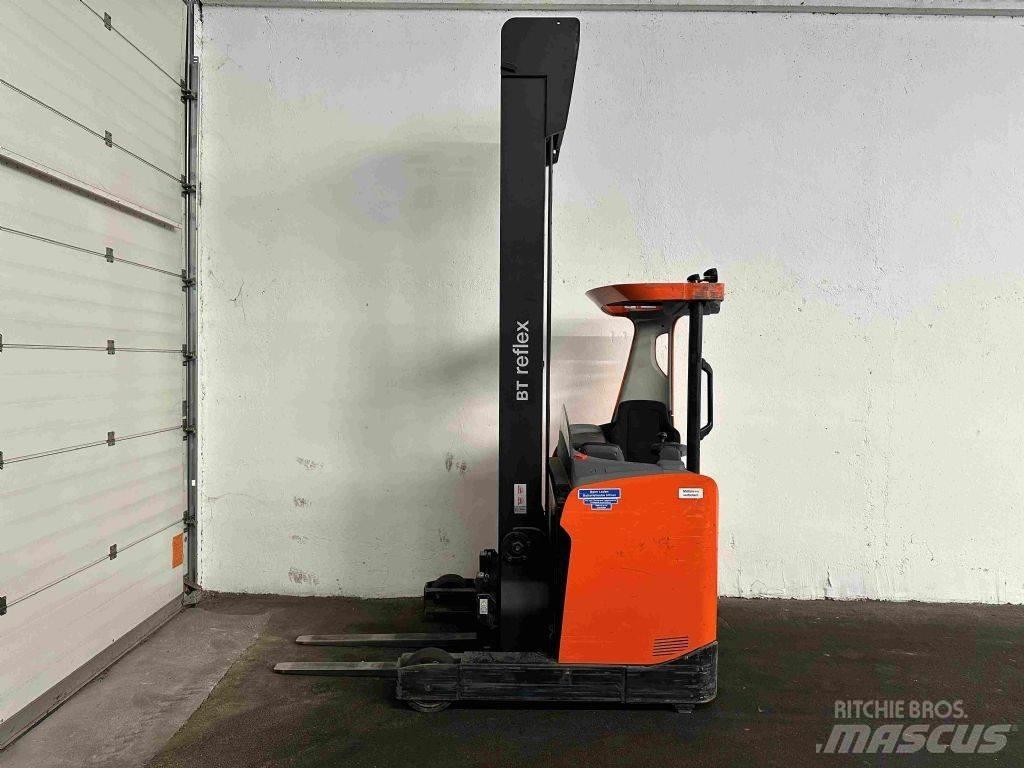 BT RRE 140 - TRIPLEX 9 m Ричтраки