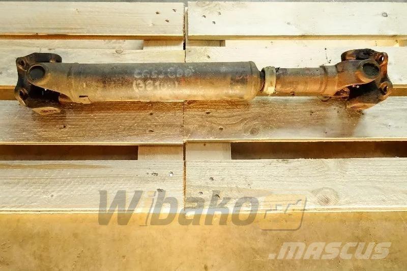 CASE 688 Оси