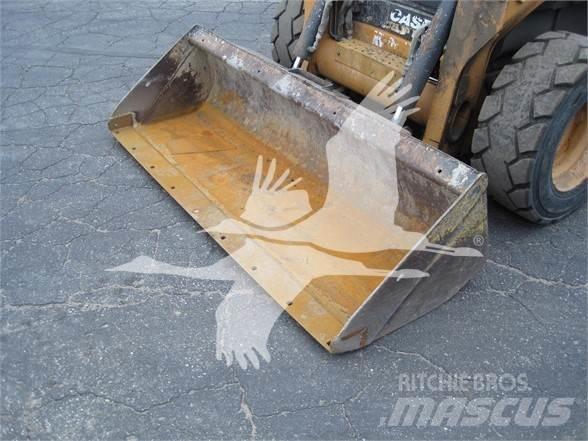 CASE SV250 Мини-погрузчики