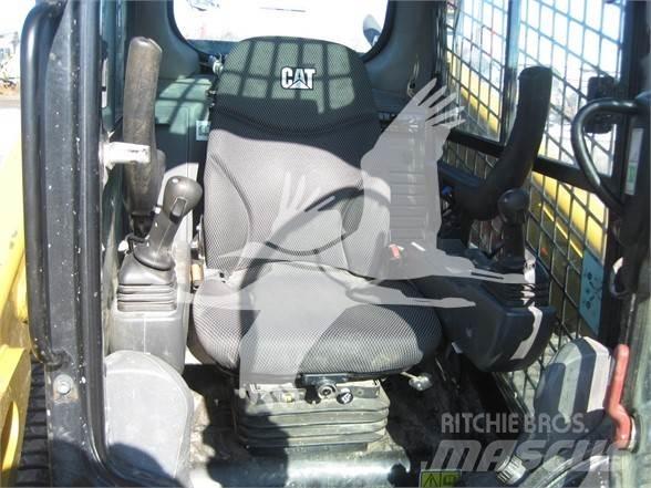 CAT 279D3 Мини-погрузчики