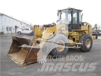 CAT 928H Фронтальные погрузчики