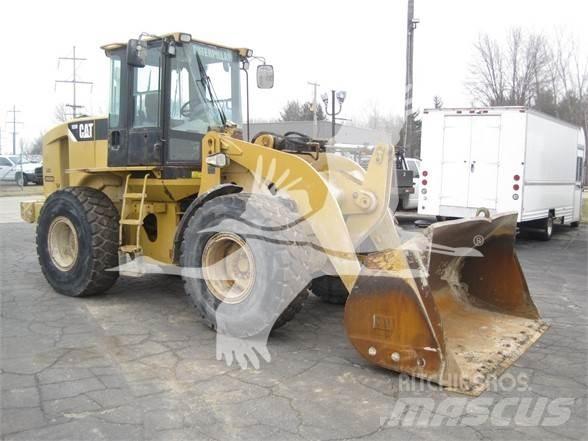 CAT 928H Фронтальные погрузчики