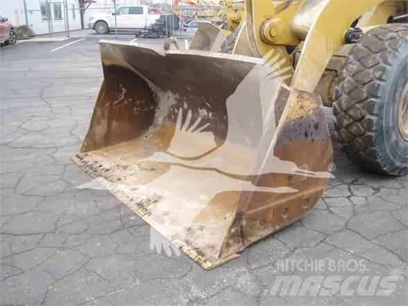 CAT 928H Фронтальные погрузчики