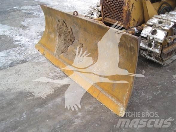 Dresser TD7H Гусеничные бульдозеры