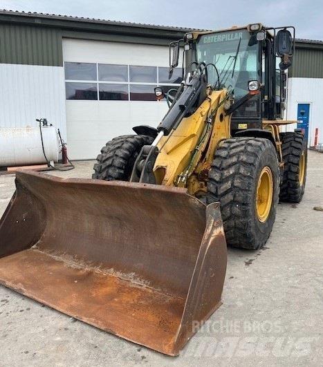 CAT 924 G Фронтальные погрузчики