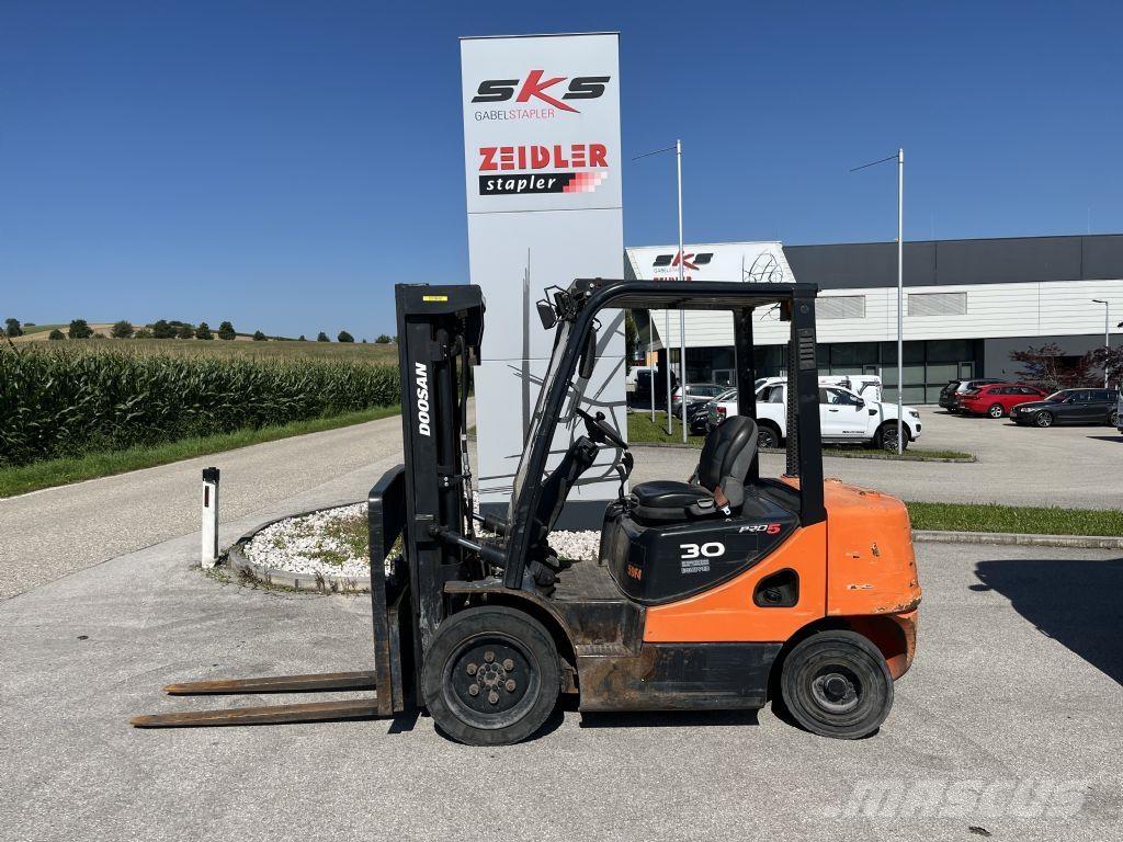 Doosan D30S-5 Дизельные погрузчики