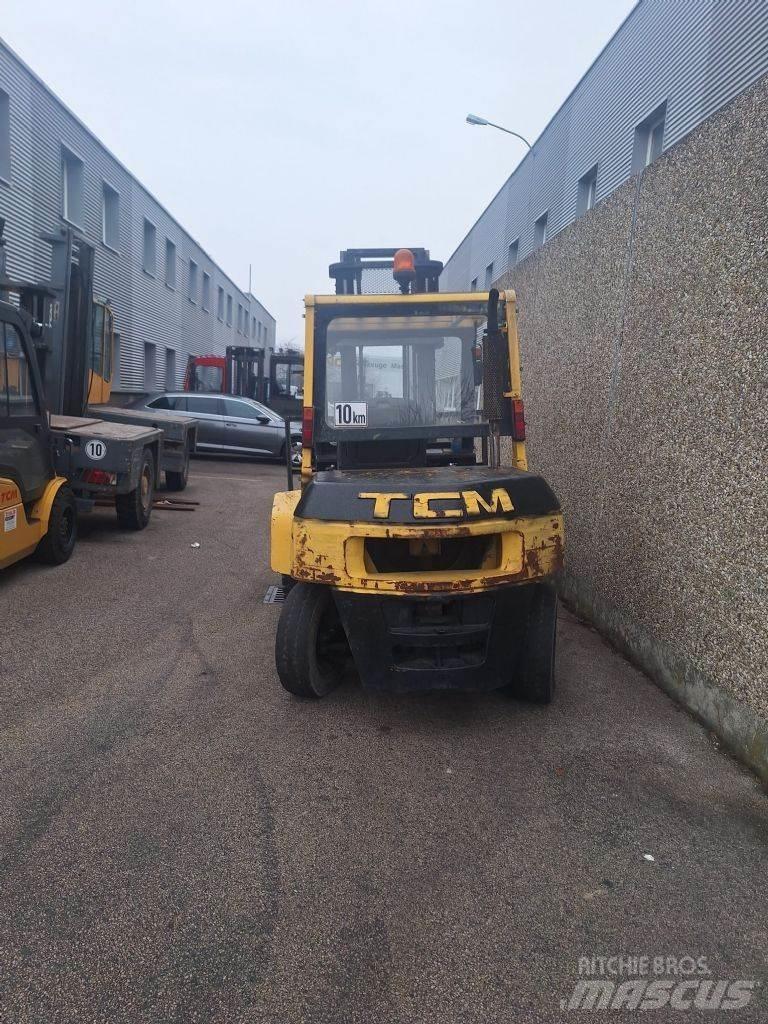 TCM FD40Z7 Дизельные погрузчики