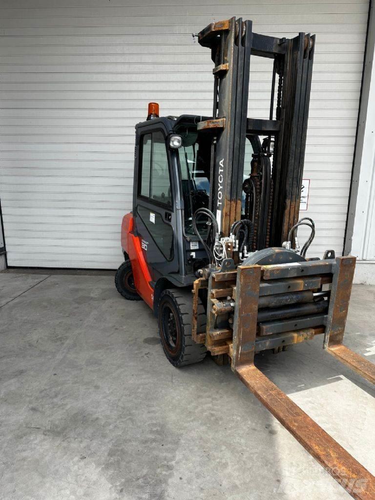 Toyota 06-8FD30F Дизельные погрузчики